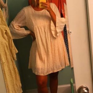 Size L cream baby doll dress